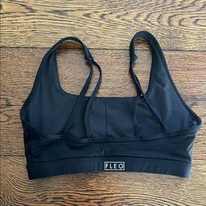 Fleo Classic Black Sports Bra